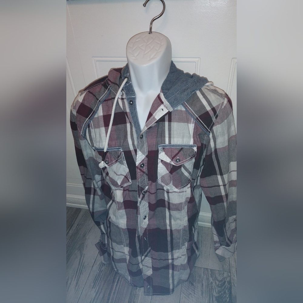 Buckle Black Plaid Button-Up Hoodie Shirt